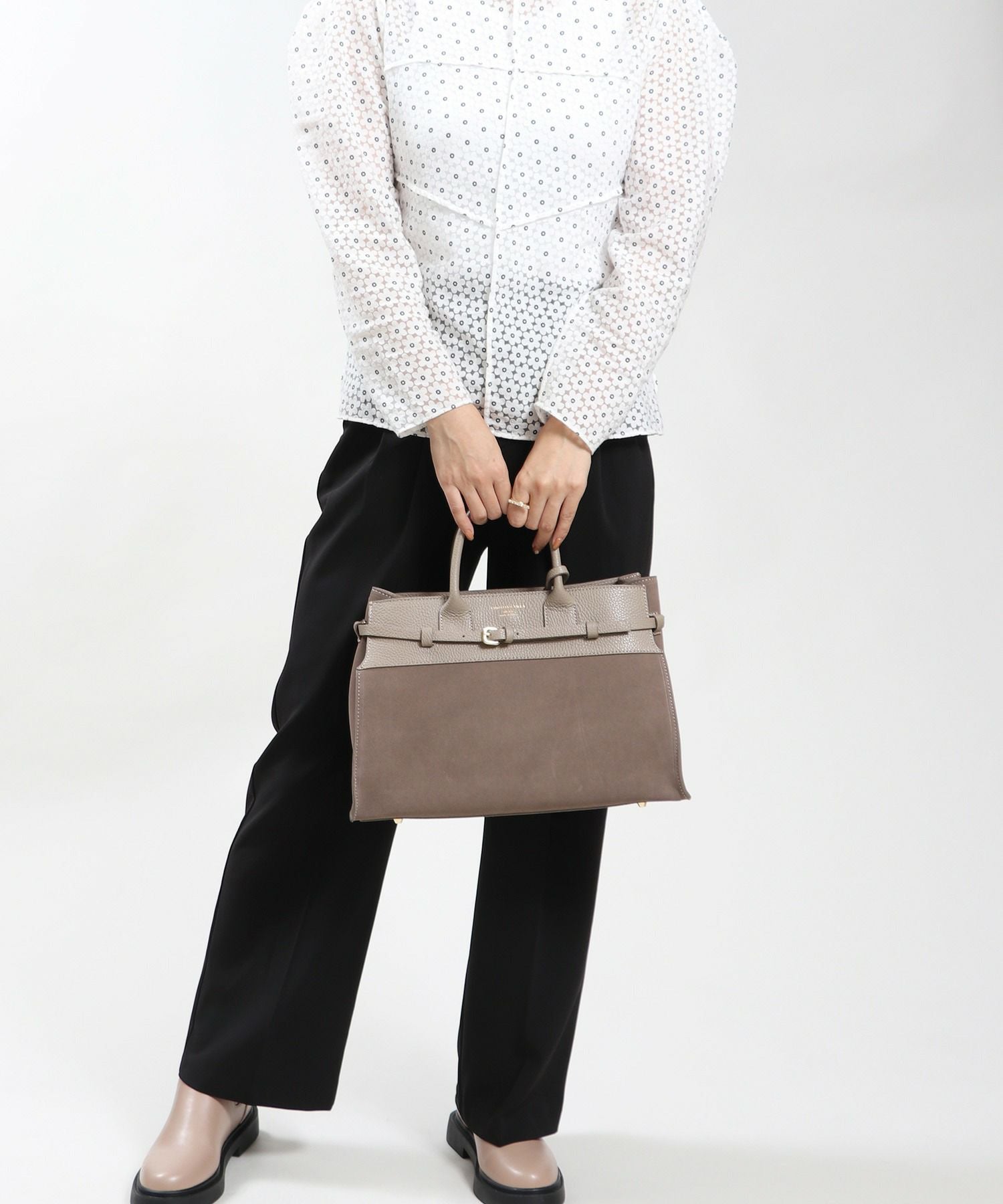 CHRISTIAN VILLA】 イタリア製 2WAY カーフレザー×カーフスエード