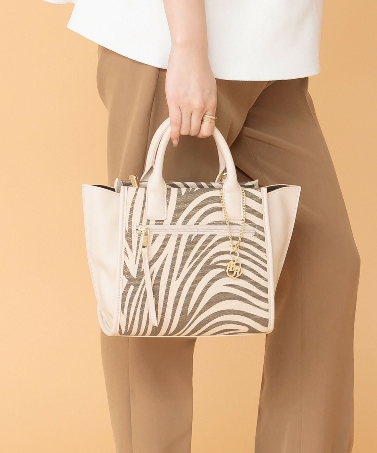 【超美品✨️】BERMAS × DIME 限定コラボ 2WAYバッグ 日本製 Bermosa サイドファスナー 変形配色デザイン 2WAYバッグ トートバッグ