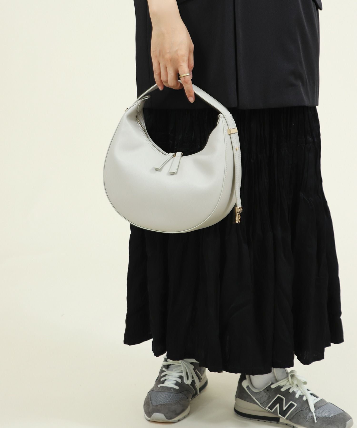 relac]本革 ハーフムーン型 2wayミニバッグ | ショルダーバッグ