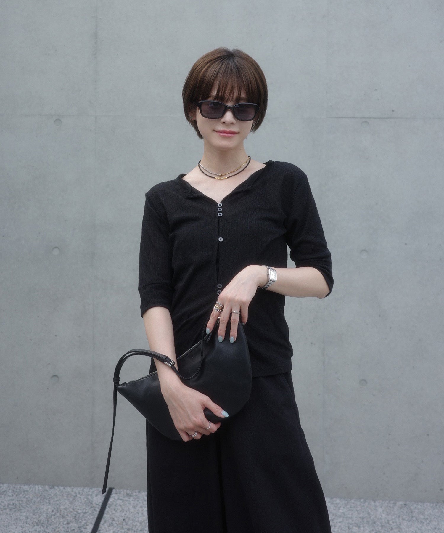yunさんコラボアイテム】本革ハーフムーンレザーショルダーバッグ